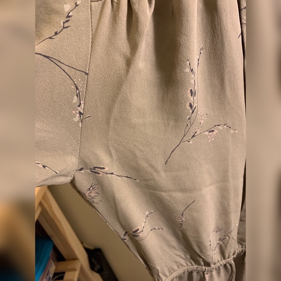 Aritzia Babaton 100% Silk Bennett Dress - Picture 5 of 7